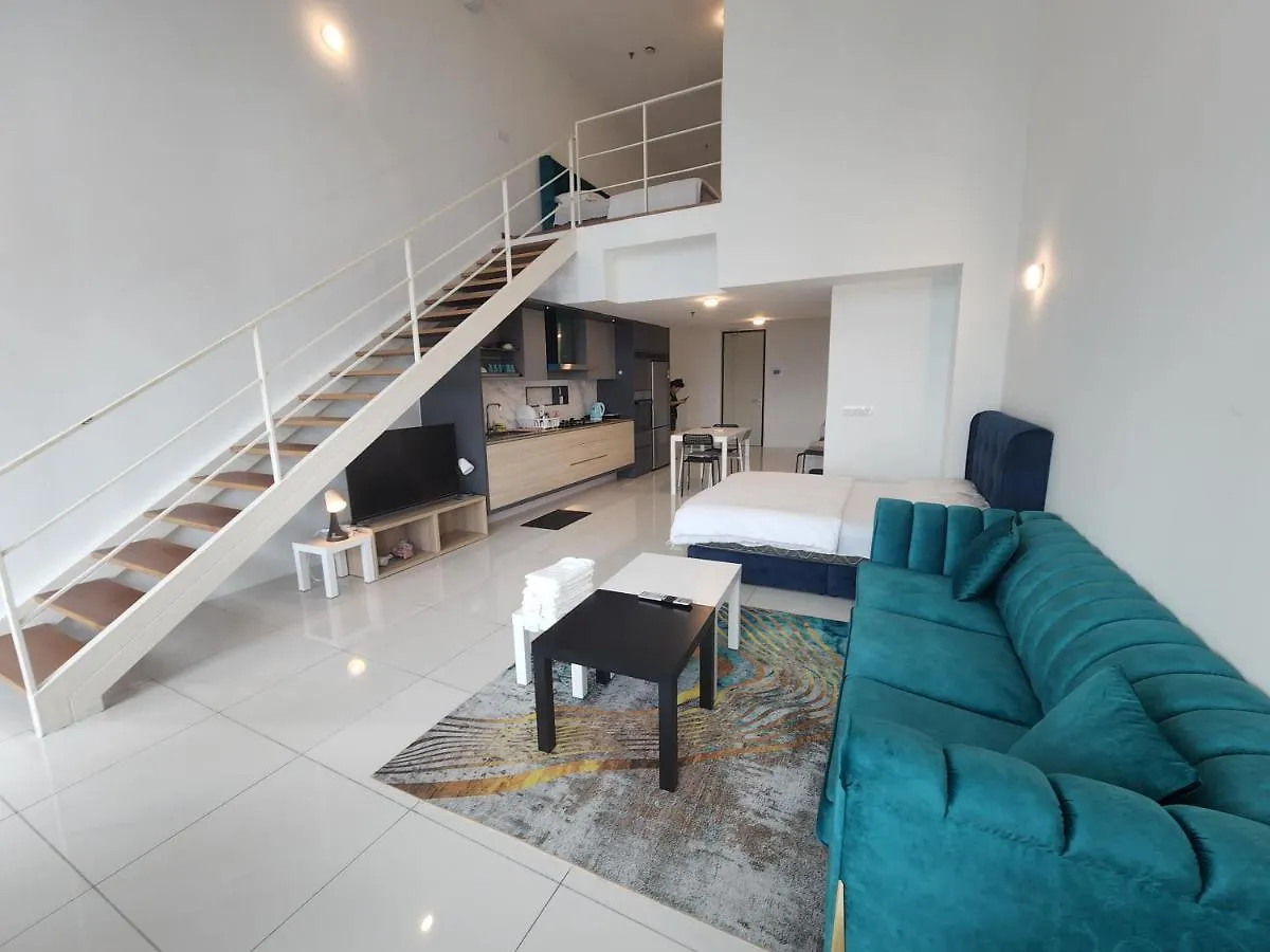 Sunrise Gurney Premium Suite - Gurney Drive George Town