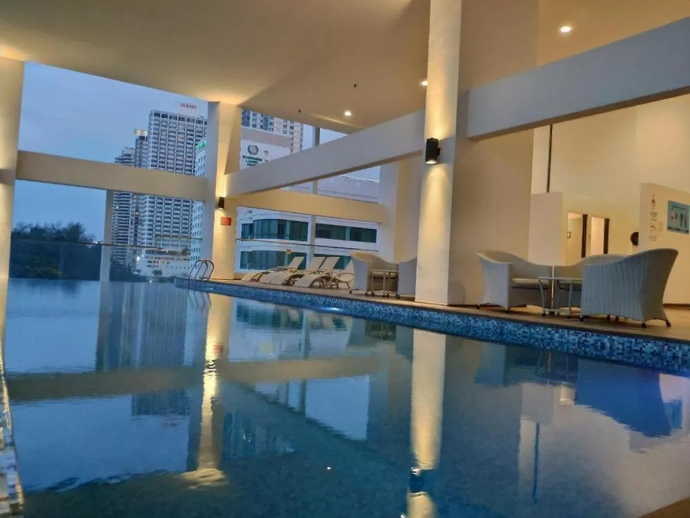 Apartment Sunrise Gurney Premium Suite - Gurney Drive George Town